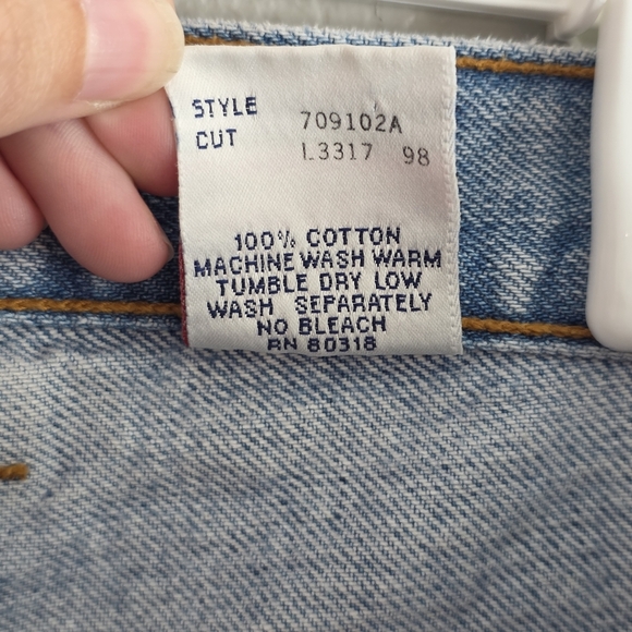 Lucky Brand Mens Dungarees 91 Relaxed Fit Light Wash Vintage Jeans USA Size 31 - Picture 9 of 9